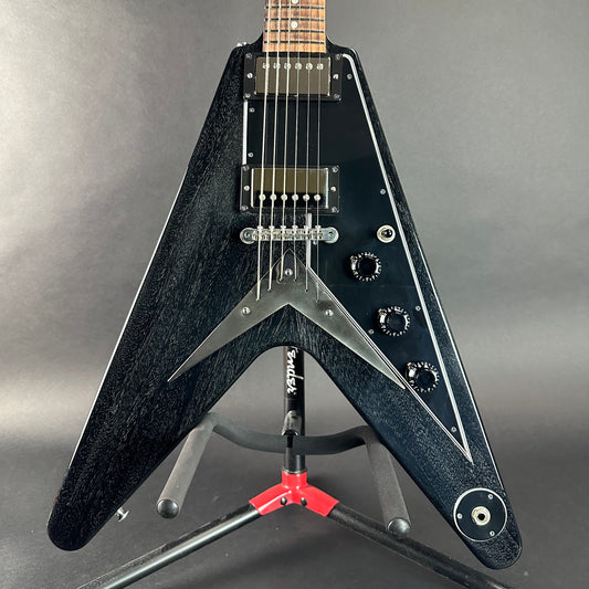Front of body of Used 2017 Gibson Custom Flying V Black Doghair.
