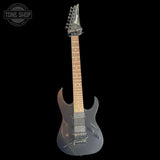 Full frontal of Used Ibanez RG Series 7-String RG7420 Black Pearl TSS7567.