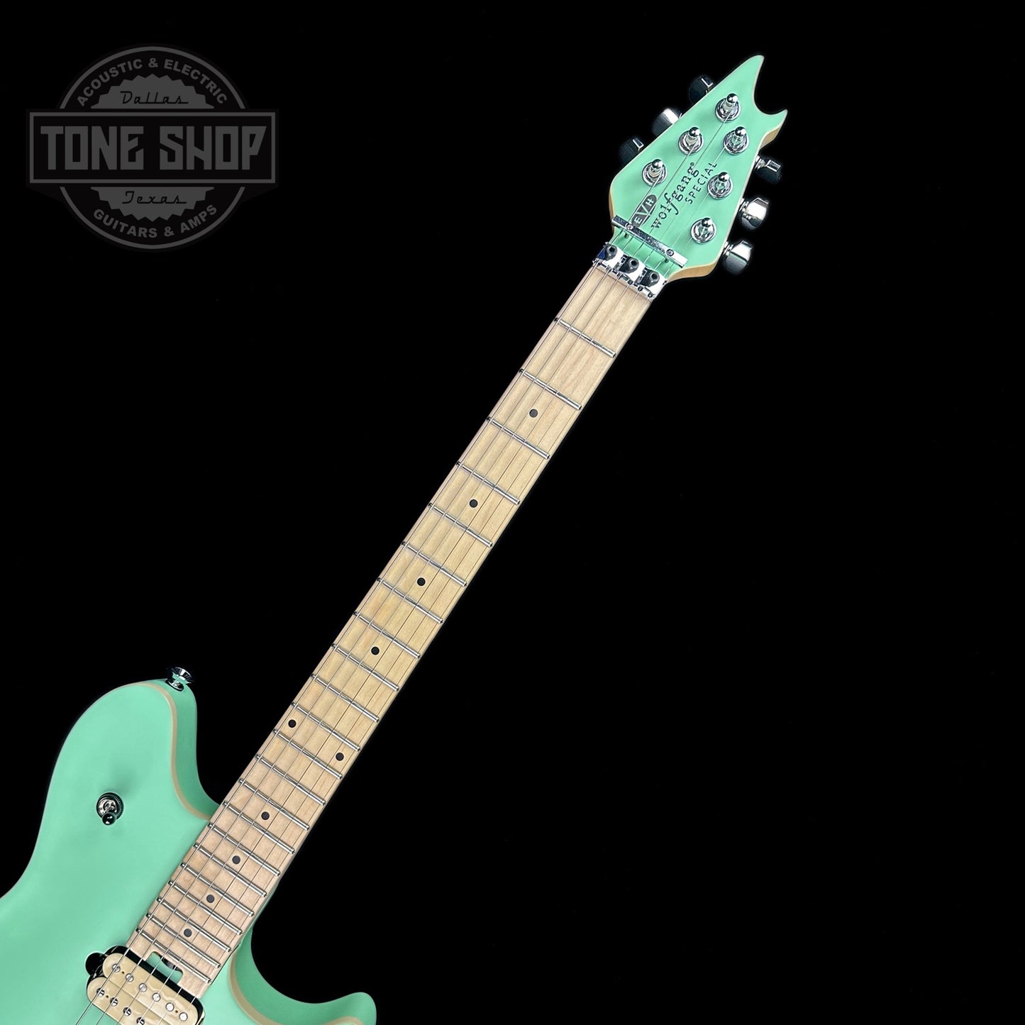 Fretboard of Used EVH Wolfgang Special Matte Surfgreen.