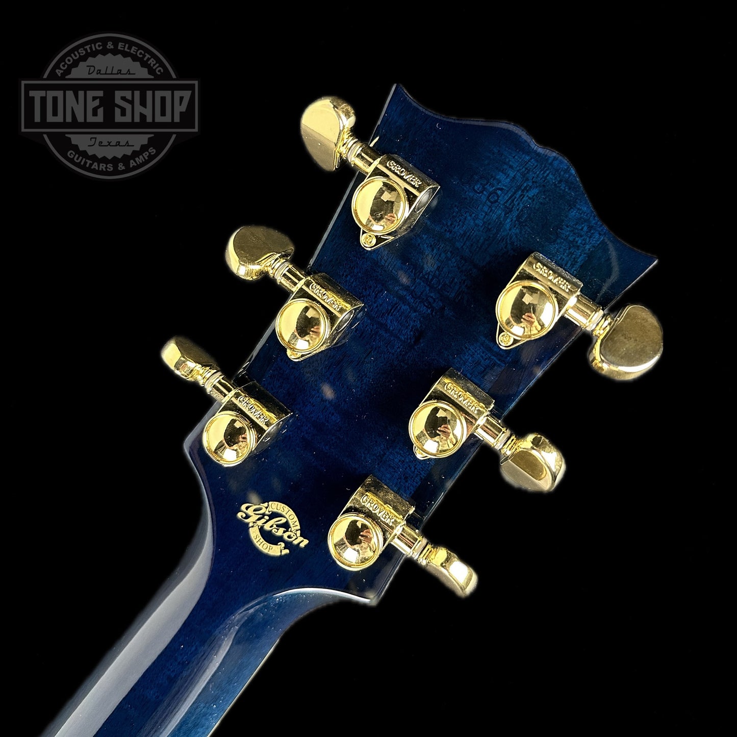Back of headstock of Gibson Custom Shop M2M SJ-200 Standard Viper Blue.