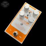 Top of Used Origin Effects Deluxe 55 Tweed Recreation Preamp Pedal TSS7306.