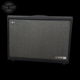 Front of Used Line 6 Power Cab Plus 250 Watt 1X12 TSS7688.