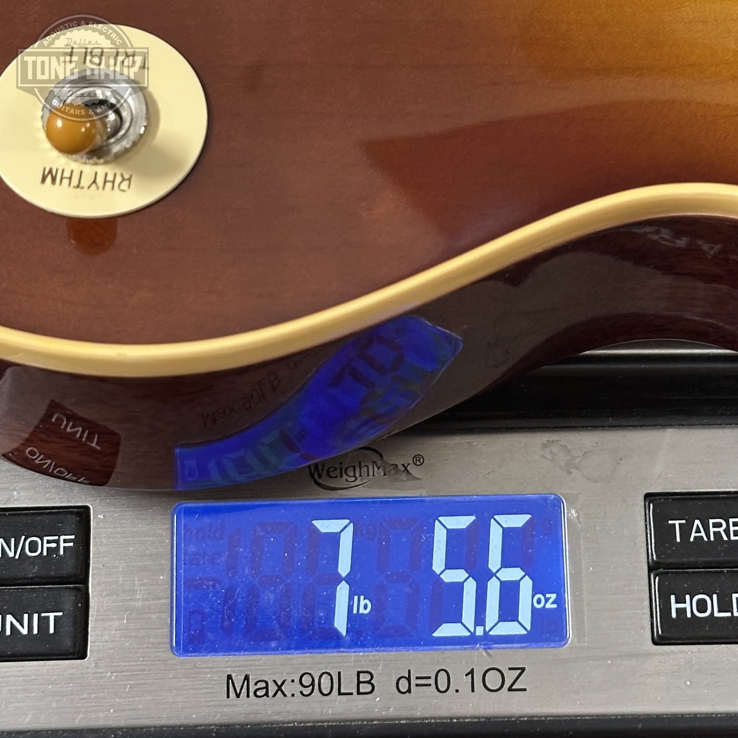 Weight of Gibson Custom Dealer Select 1958 Les Paul Chambered Slow Iced Tea Fade VOS 84979.