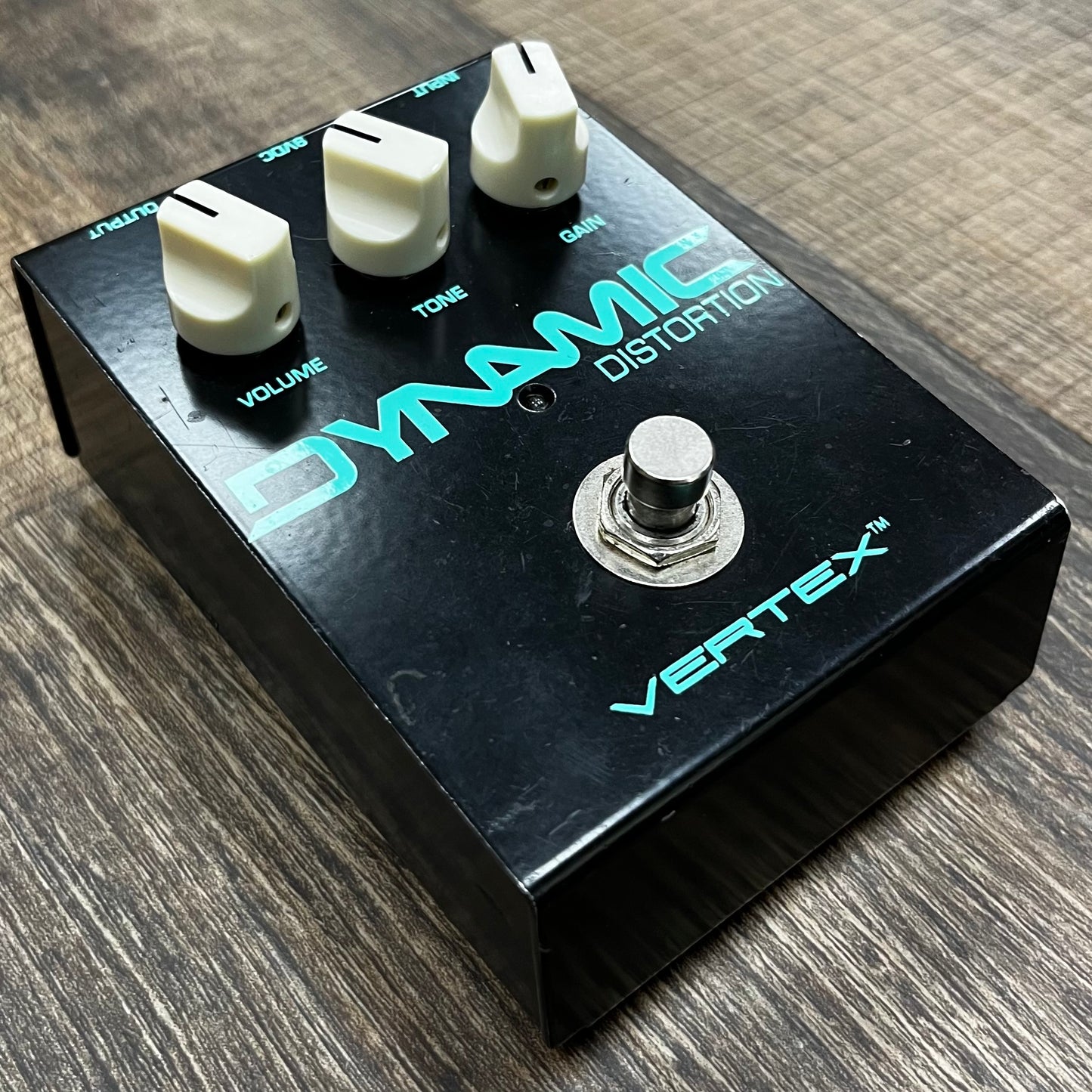 side of Used Vertex Dynamic Distortion Pedal TFW101