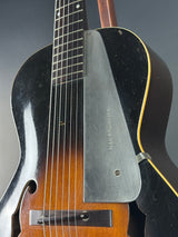 Front detail of Vintage 1935 Kalamazoo KG-21 Sunburst.