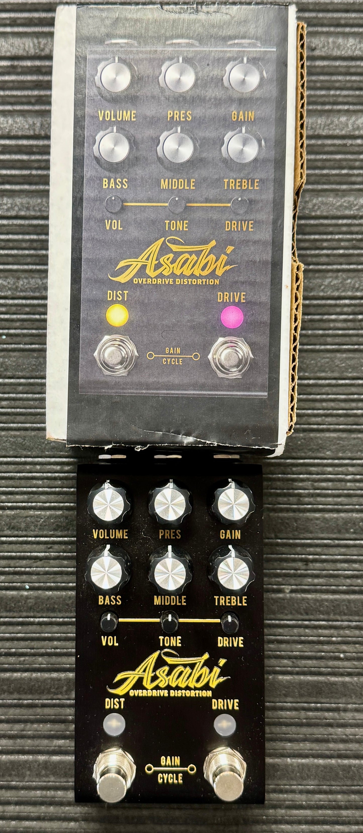 Guitar effects pedal with 'Ardun' branding on a textured background