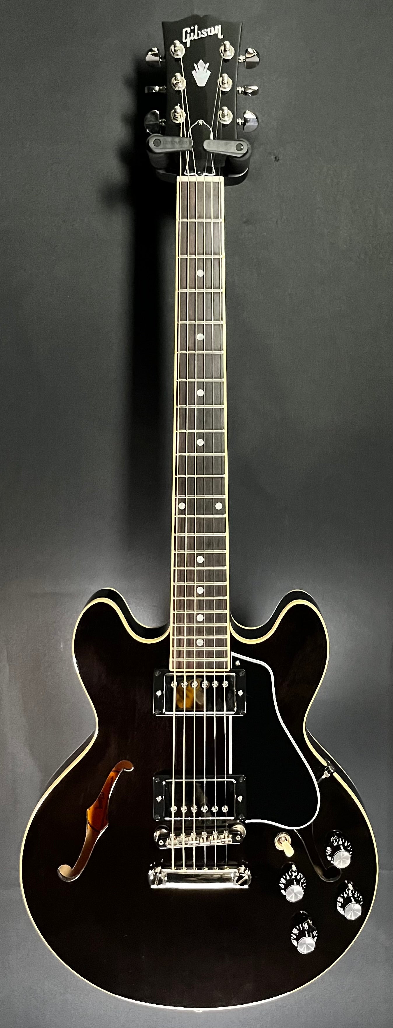 Full Front of Used Gibson ES-339 Trans Ebony w/Case TFW345