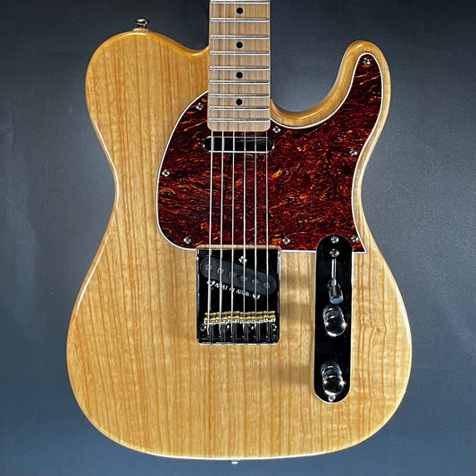 Front Used G&L ASAT Classic Tribute Series Natural TFW383