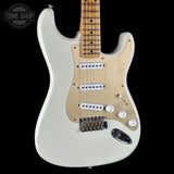 Front angle of Fender Custom Shop Limited Edition Roasted '54 Strat Journeyman Relic '55 Desert Tan.