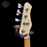 Headstock of Fame Hondo Series 830 Bass.