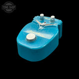 Left angle of Used Danelectro Surf & Turf Compressor TFW3893.