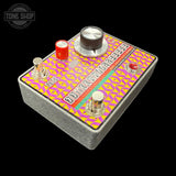 Left angle of Used Rad Sauce Dirtlay Fuzz/Delay TFW3625.