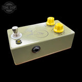 Right angle of Used JHS Pedals Coyote Fuzz Pedal TFW3950.