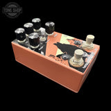 Right angle of Used Walrus Audio Monument Harmonic Tap Tremolo V2.