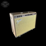 Front angle of Vintage 1990 Fender '63 Vibroverb Reissue 1x15 Combo.