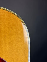 Wear on the body of Used 1999 Martin HD-28V.
