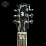 Headstock of Gibson Custom Made 2 Measure Hummingbird Maple Alpine White LR Baggs VTC.