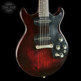 Front angle of Vintage 1965 Gibson Melody Maker.