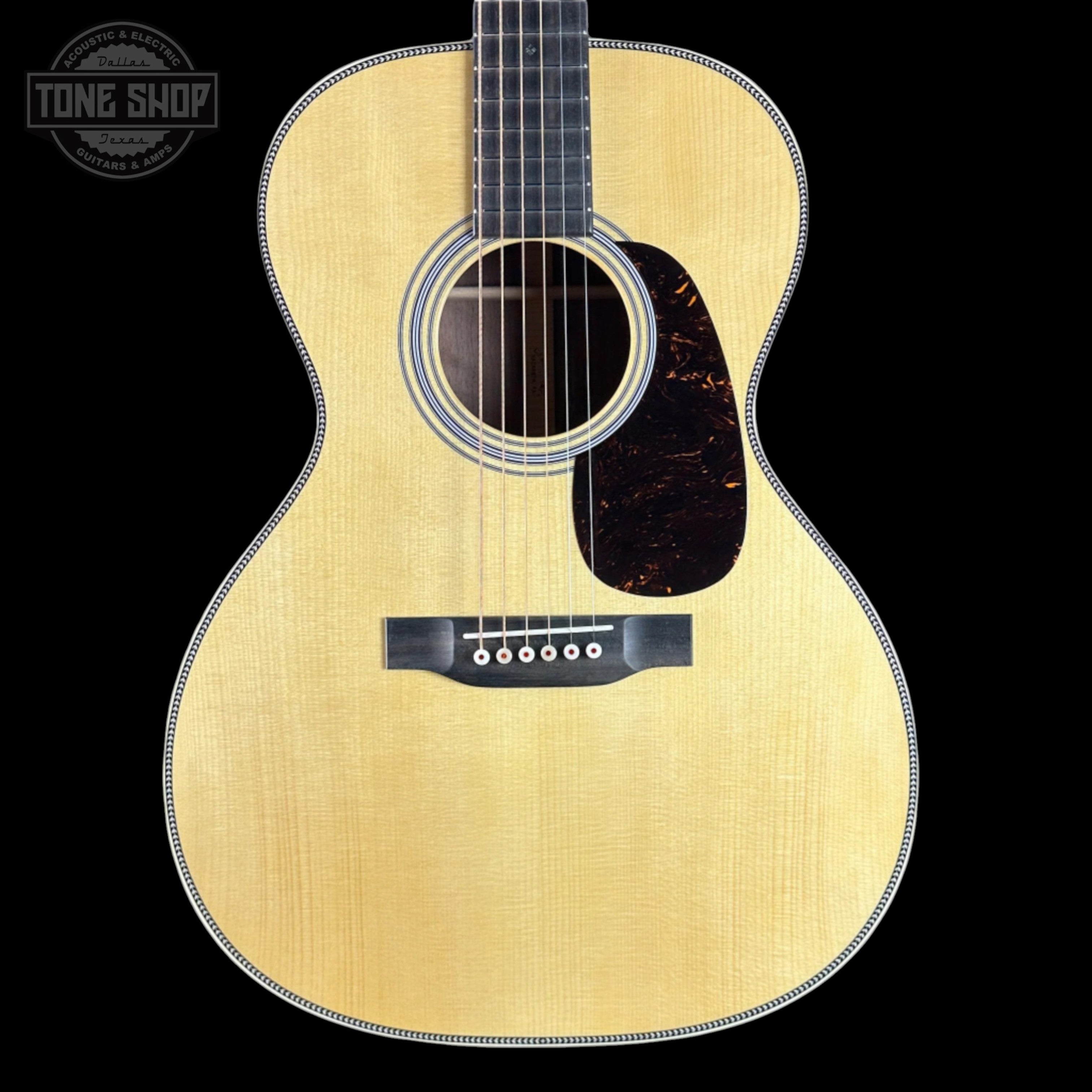 Martin Custom Shop 00 28-Style Adirondack/Figured Black Walnut