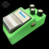 Side angle of Vintage 1984 Ibanez TS9 Tube Screamer JRC45580 Chip Silver Label.