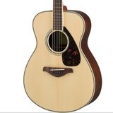 Front of Yamaha FS830 Natural.
