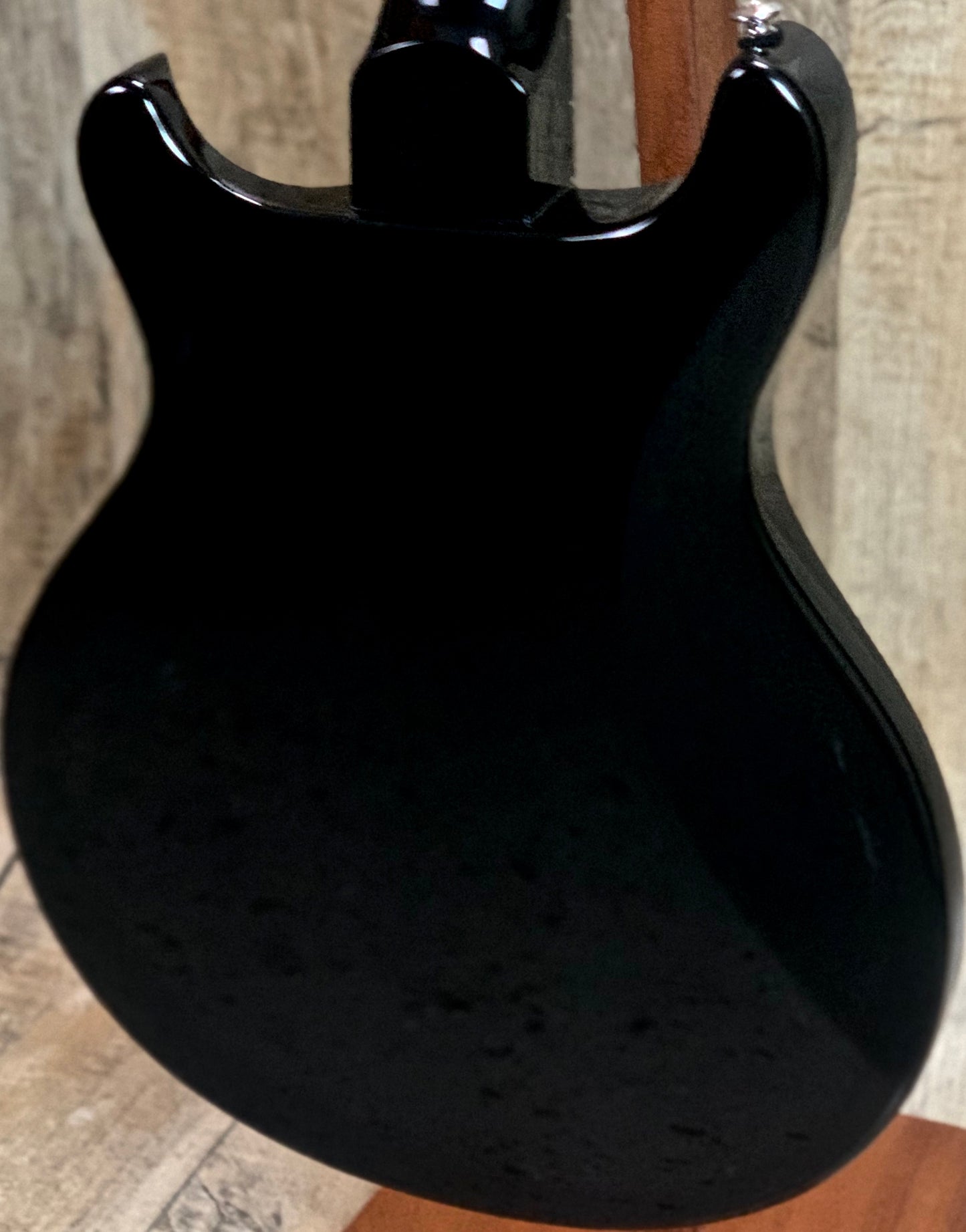 Open Box PRS Paul Reed Smith SE Mira Black w/bag