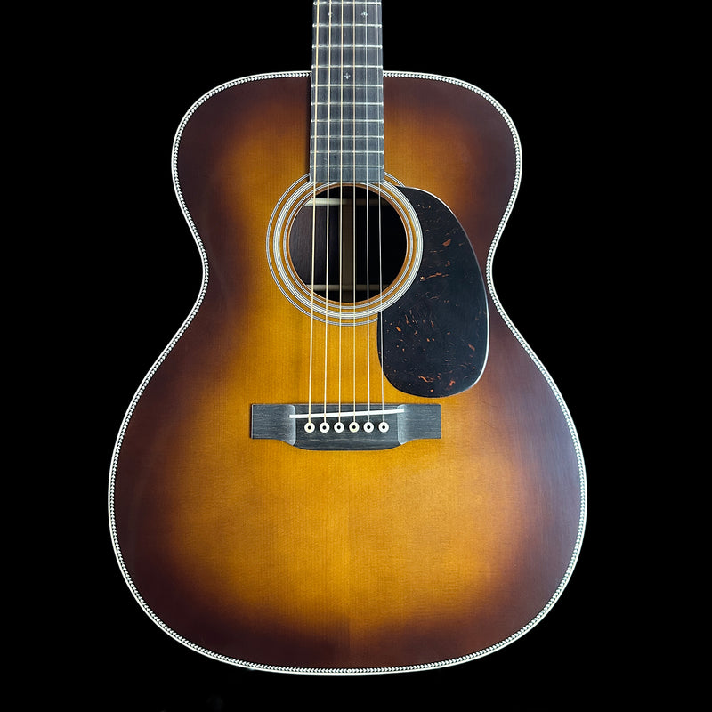 Sunburst Martin 000 Guitar