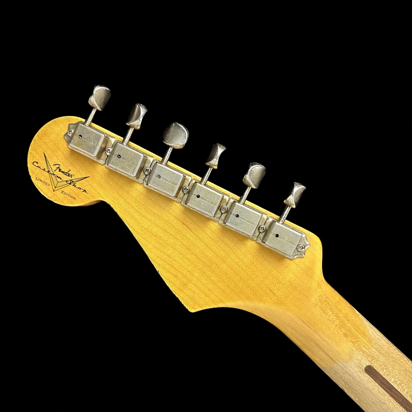 Back of headstock of Fender Custom Shop Limited Edition '56 Strat Heavy Relic India Ivory.