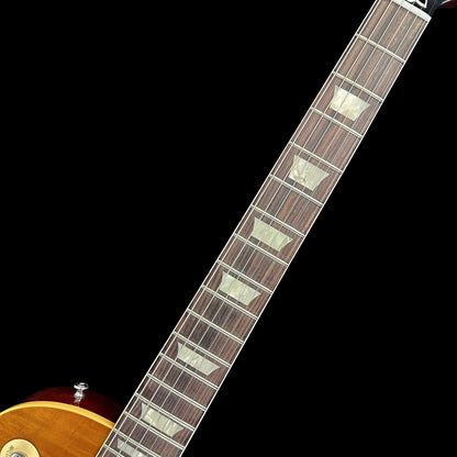 Fretboard of Gibson Custom Shop 59 Les Paul Standard Dirty Lemon Burst Murphy Lab Ultra Light Aged.