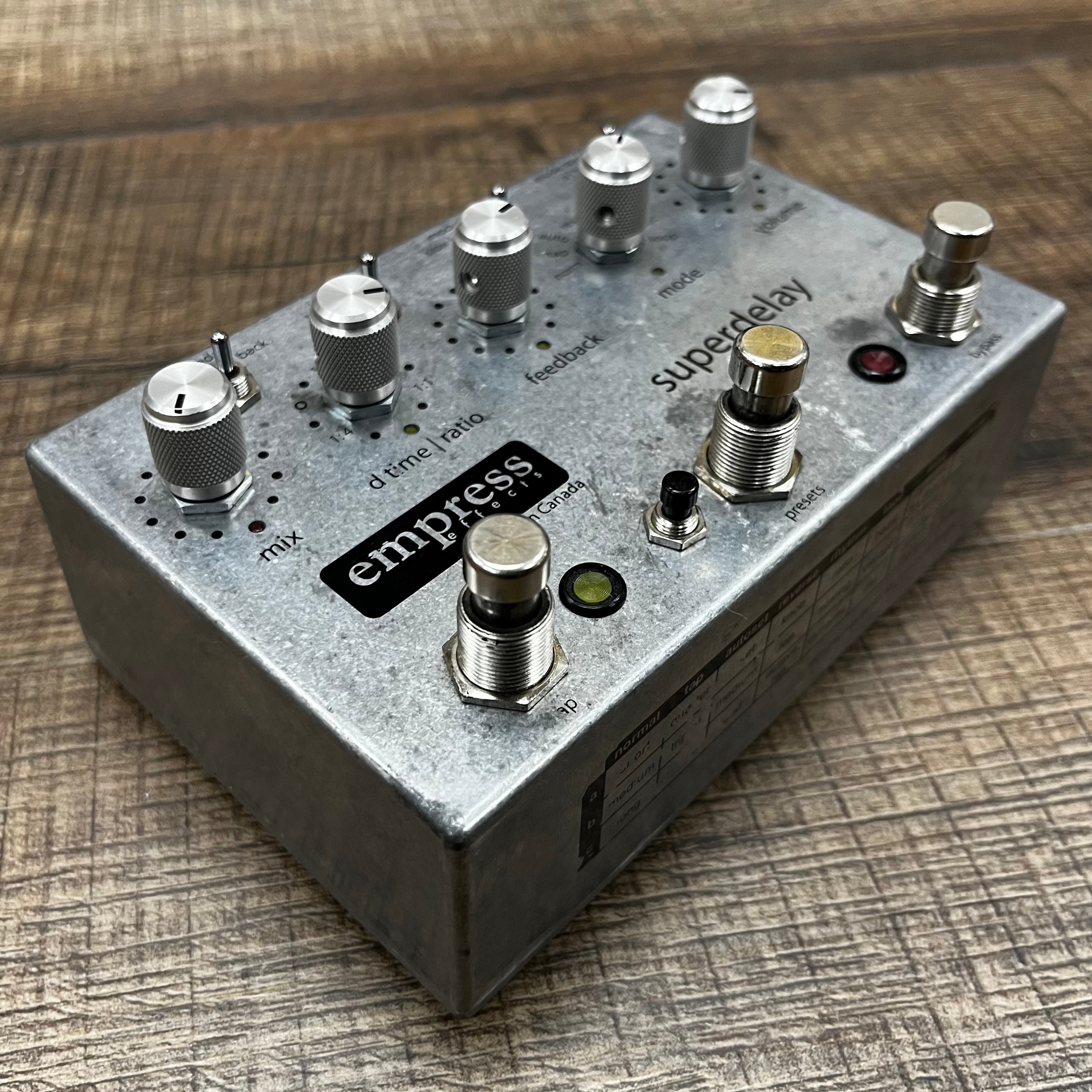 Superdelay-top-