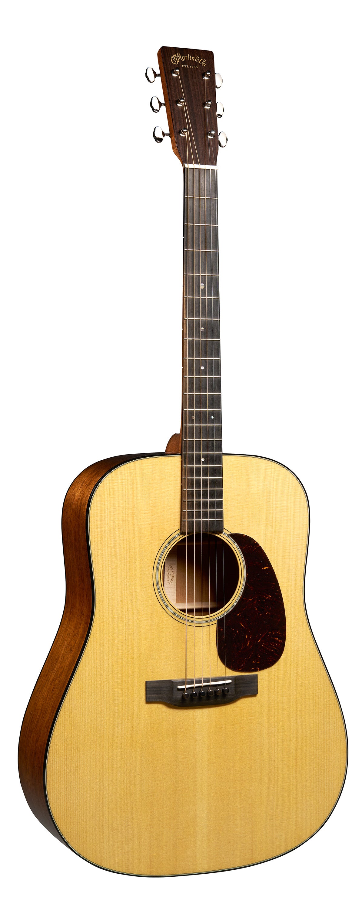Full frontal of Martin Super D-18 Natural.