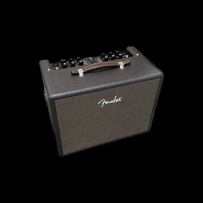 Front of Used Fender Acoustic Junior Combo.