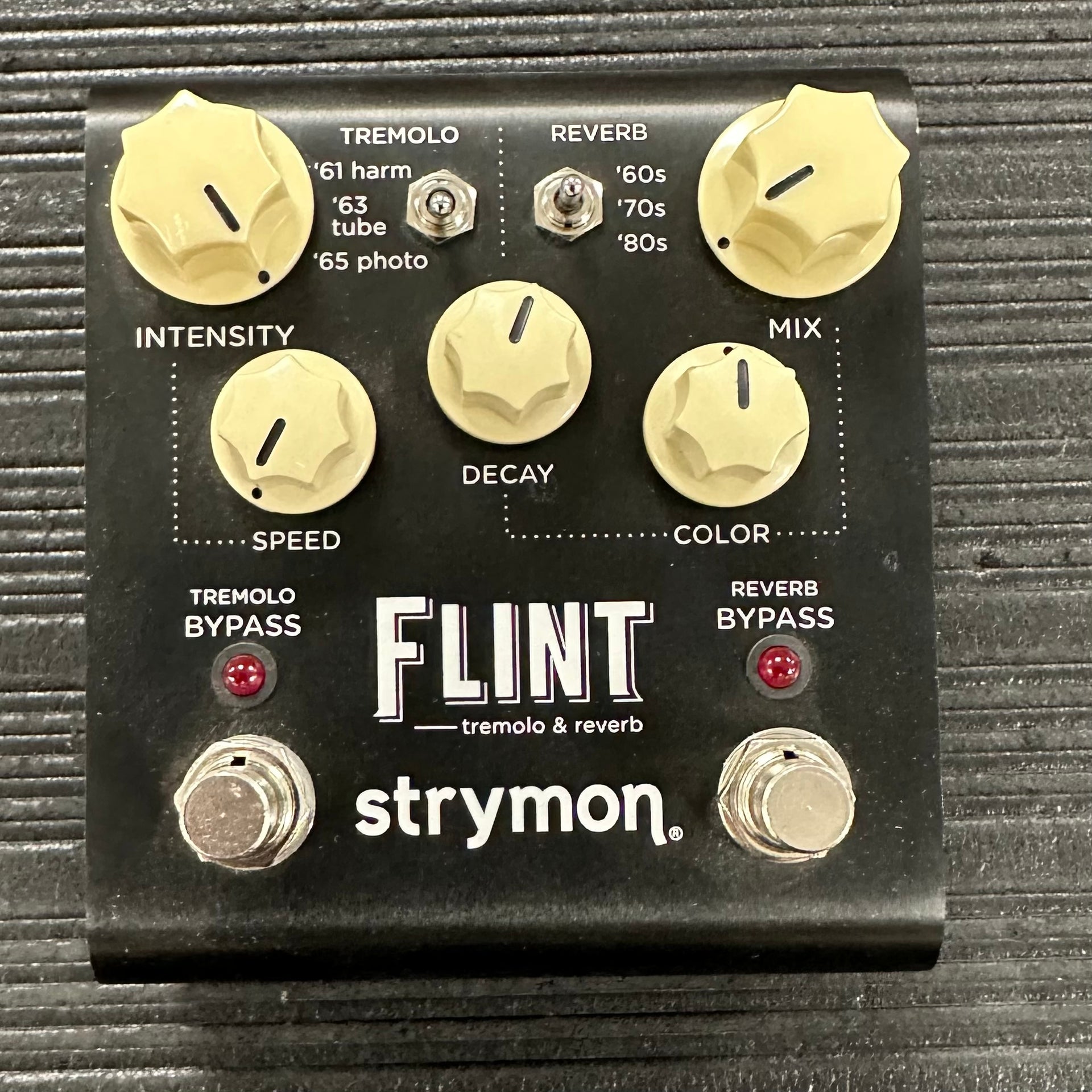Used Strymon Flint V1 Reverb/Tremolo w/box TSS4397 – Tone Shop Guitars 