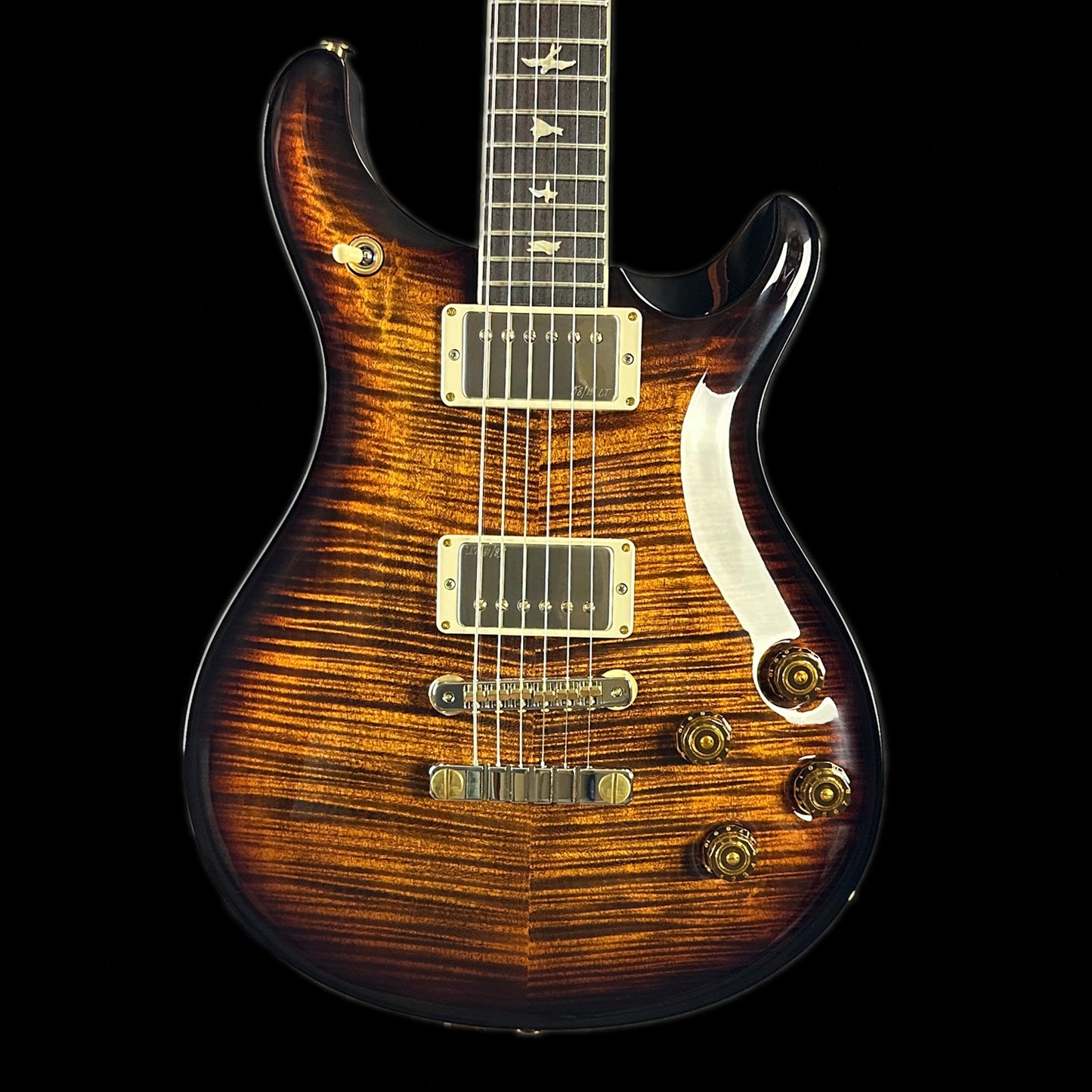 Front of body of PRS McCarty 594 Black Gold.