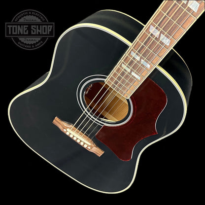Front angle of Gibson Custom Shop M2M Southern Jumbo Original Ebony.