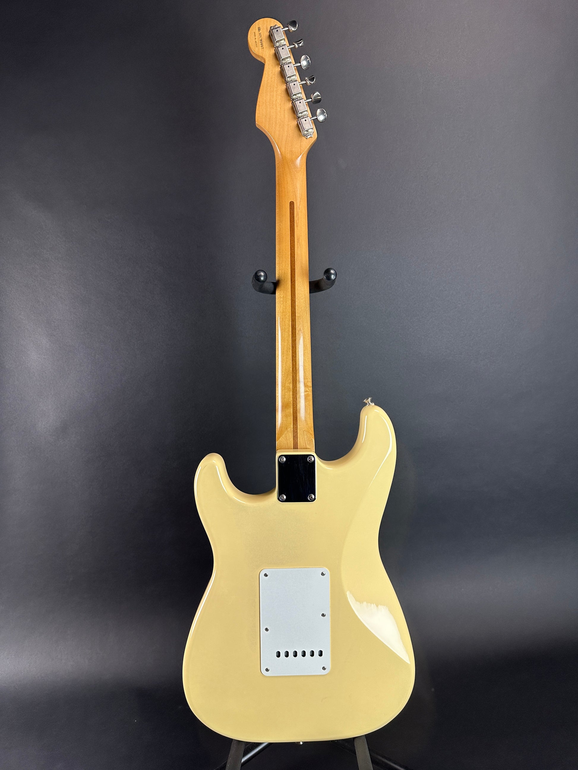 Full back of Used Fender Standard Strat MIM White.