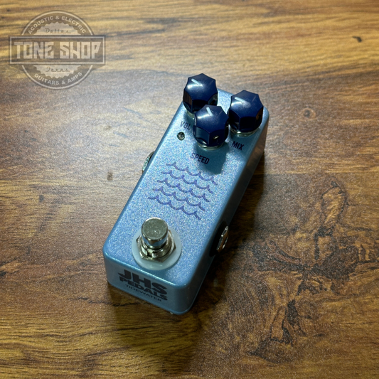 Top of Used JHS Tidewater Tremolo v1.