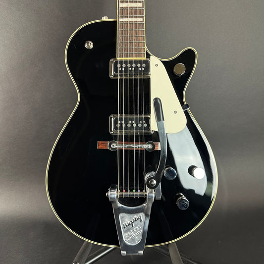 Front of Used Gretsch G6128T-53 Duo Jet Black.