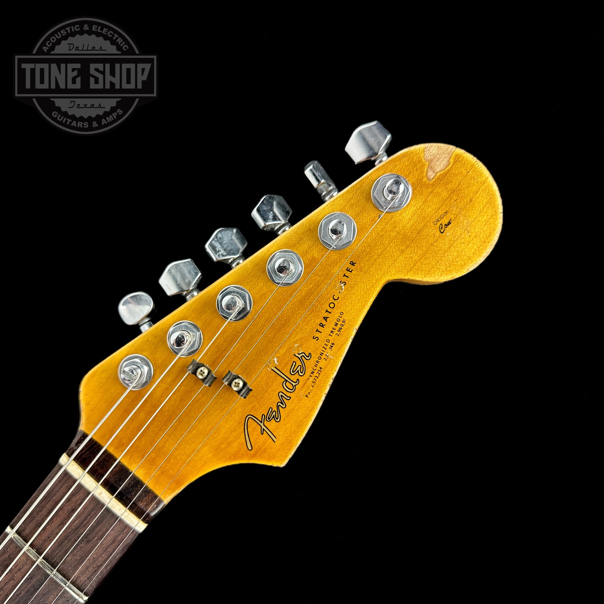 Front of headstock of Fender Rory Gallagher Signature Stratocaster Relic Rosewood Fingerboard 3-Color Sunburst.