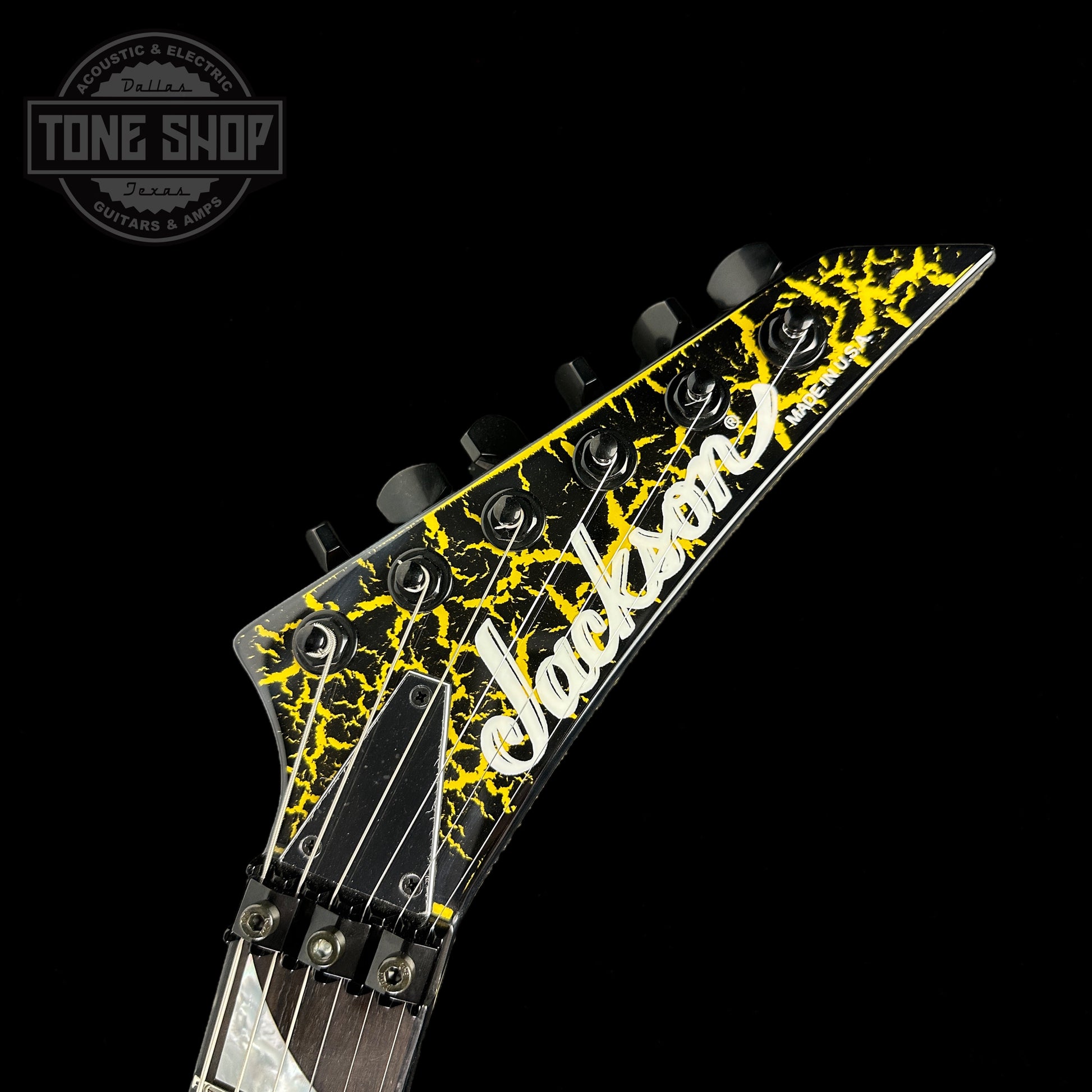 Front of body of Jackson Custom Shop Limited Edition Randy Rhoads Nos Black With Yellow Crackle.