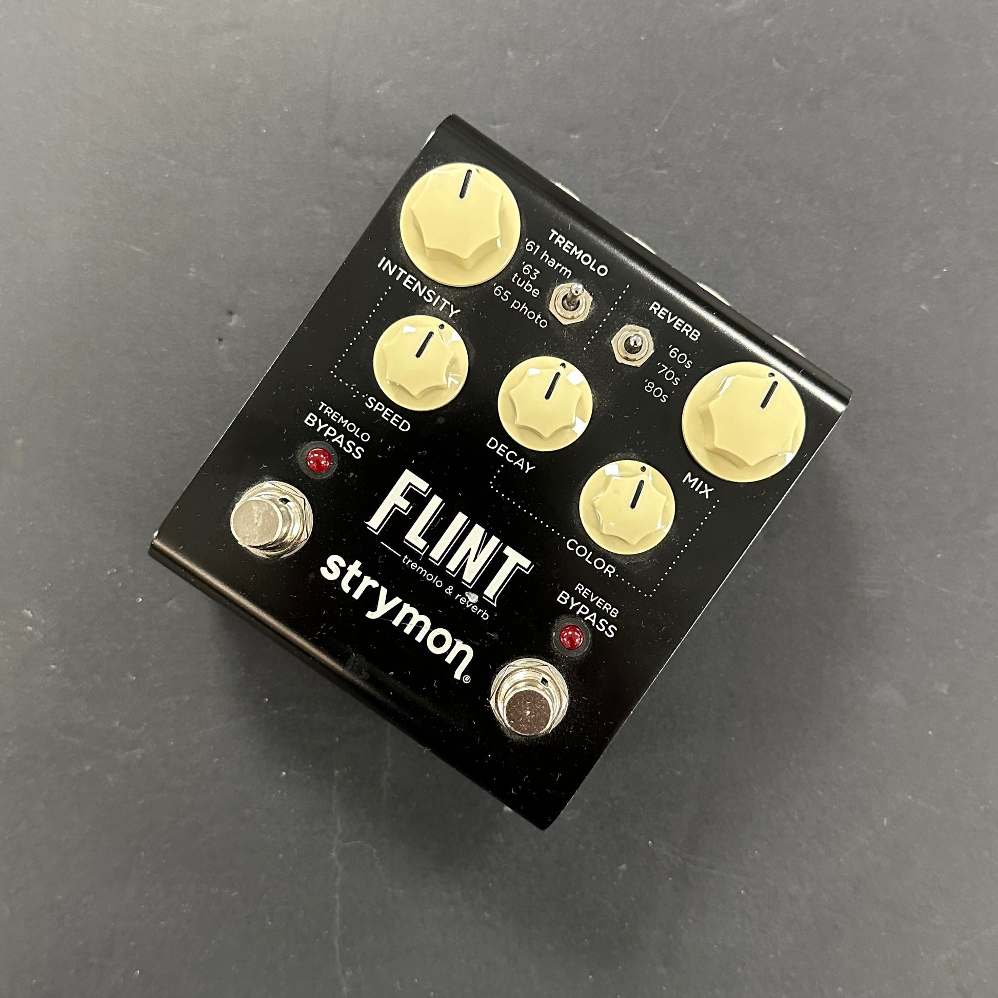 Used Strymon Flint V1 Tremolo/Reverb TSS5415 – Tone Shop Guitars 