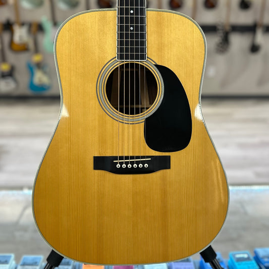 Front of Used 1981 Martin D-35 Natural w/case TSS4044