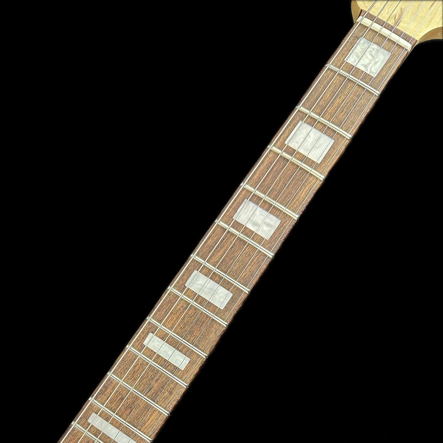Fretboard of G&L USA Doheny Tobacco Sunburst.