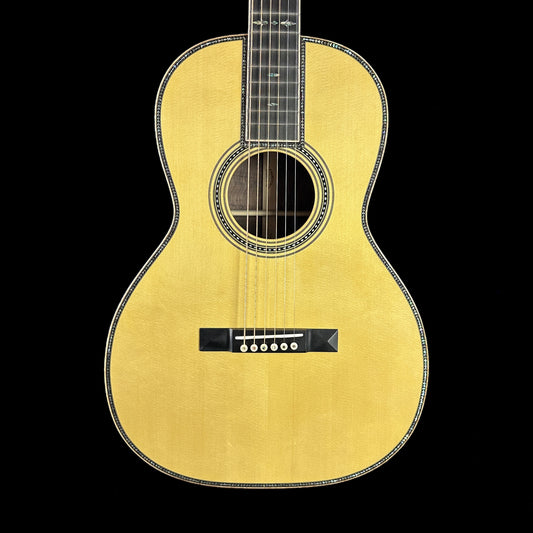 Front of body of Martin Custom Shop 42 Style 00-12F Italian Alpine Spruce/WEIR.