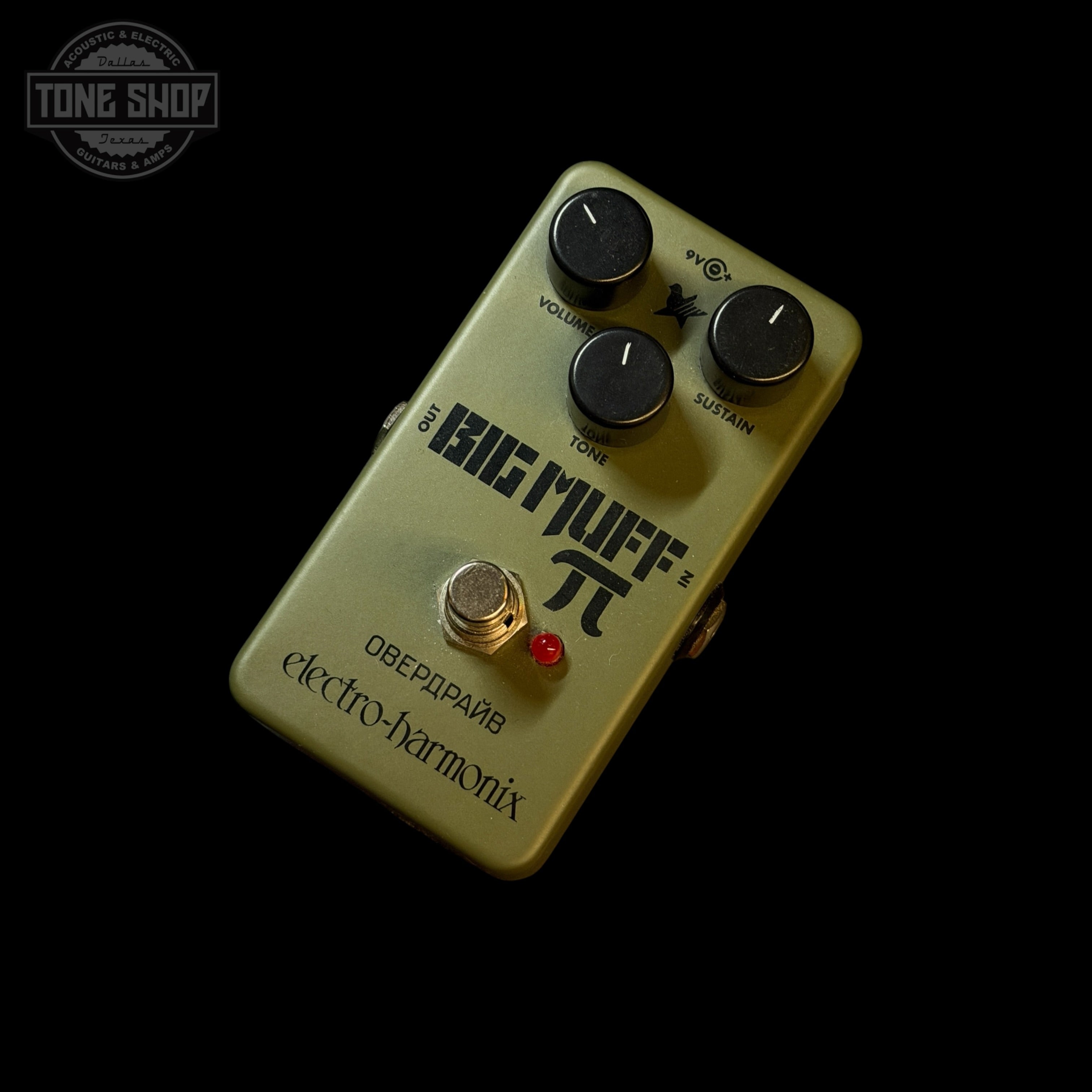 Used EHX Big Muff Russian TSU24839 – Tone Shop Guitars