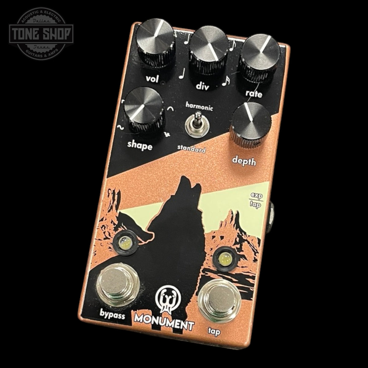 Top of Used Walrus Audio Monument V2 Tremolo TSS7344.