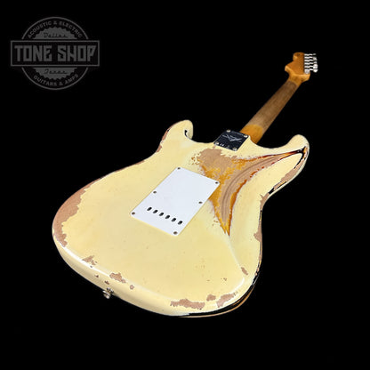 Back angle of Fender Custom Shop 1961 Stratocaster Heavy Relic Aged Vintage White/3-color Sunburst.