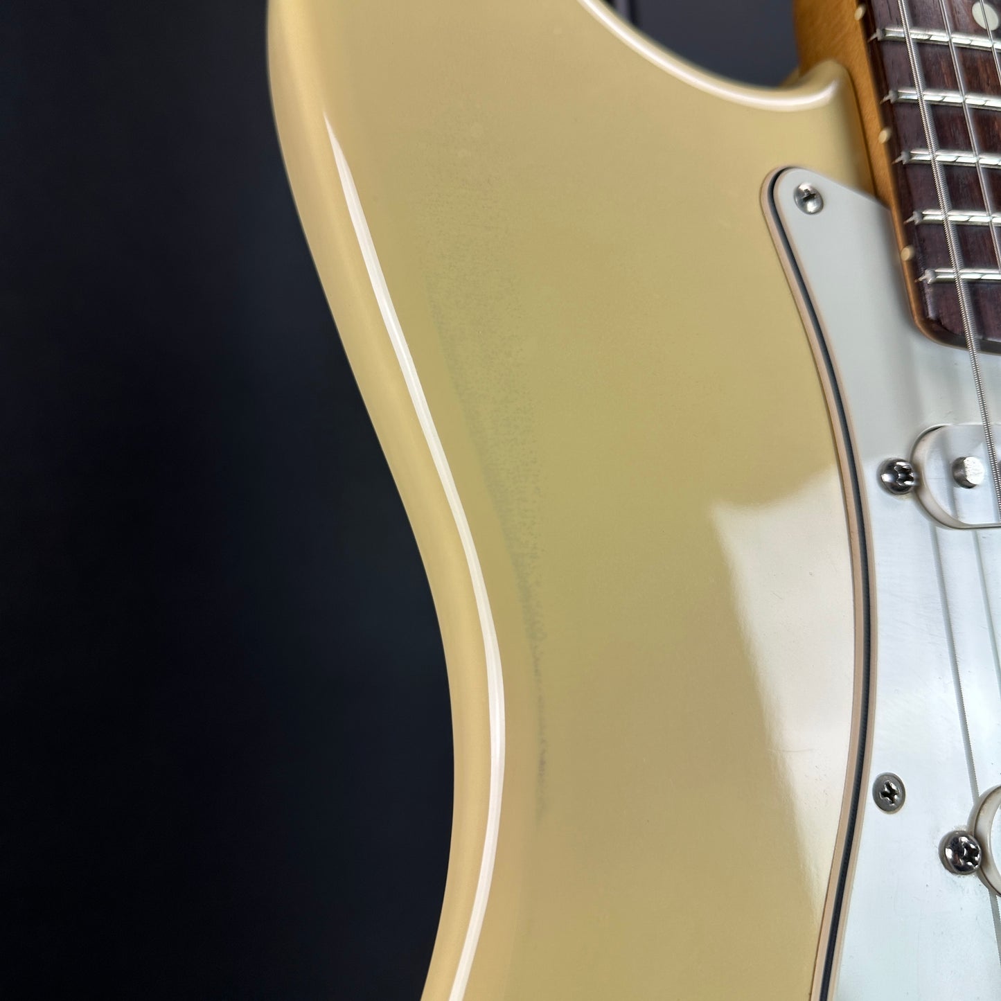 Discoloration on Used Fender Standard Strat MIM White.