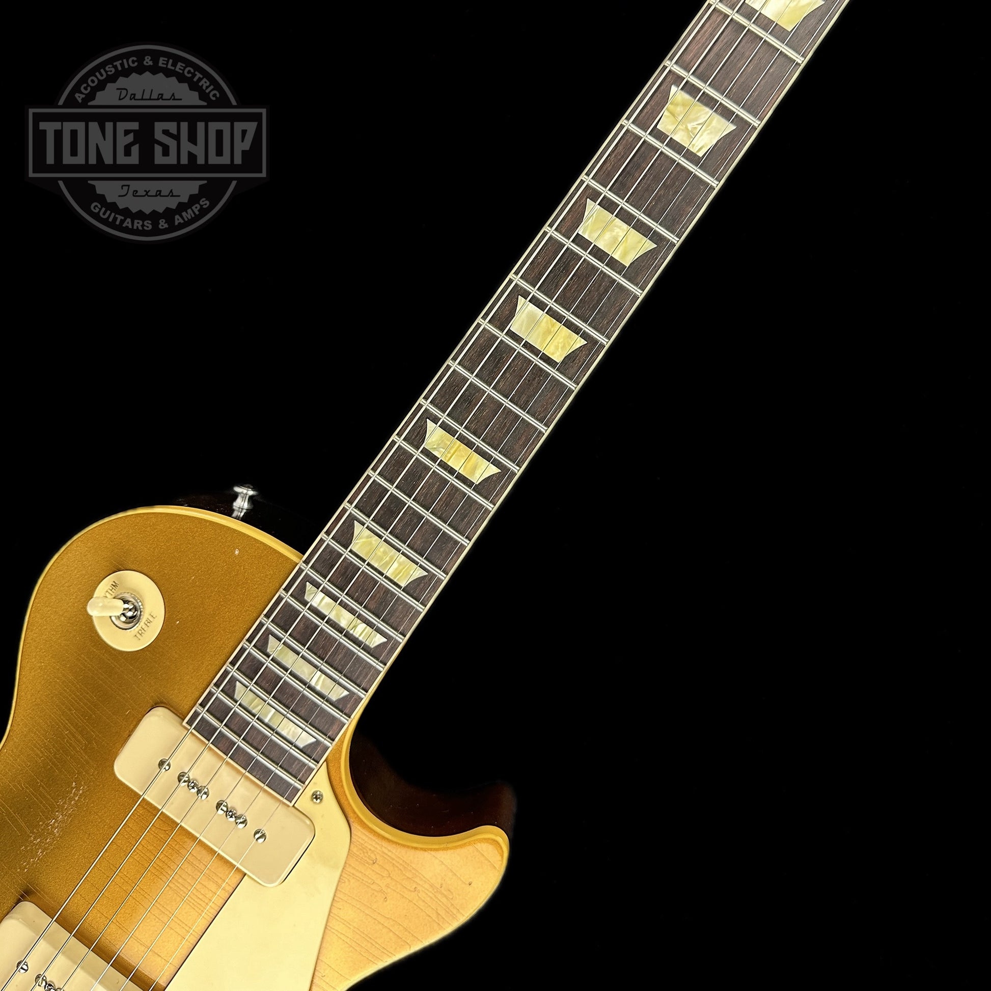 Fretboard of Gibson Custom Shop M2M 1956 Les Paul Standard Chambered Goldtop Murphy Lab Light Aged.