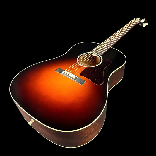 Front angle of Collings CJ45 T Sunburst.